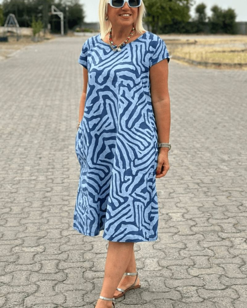 Nelia™ – Robe d’été à col rond avec un joli imprimé