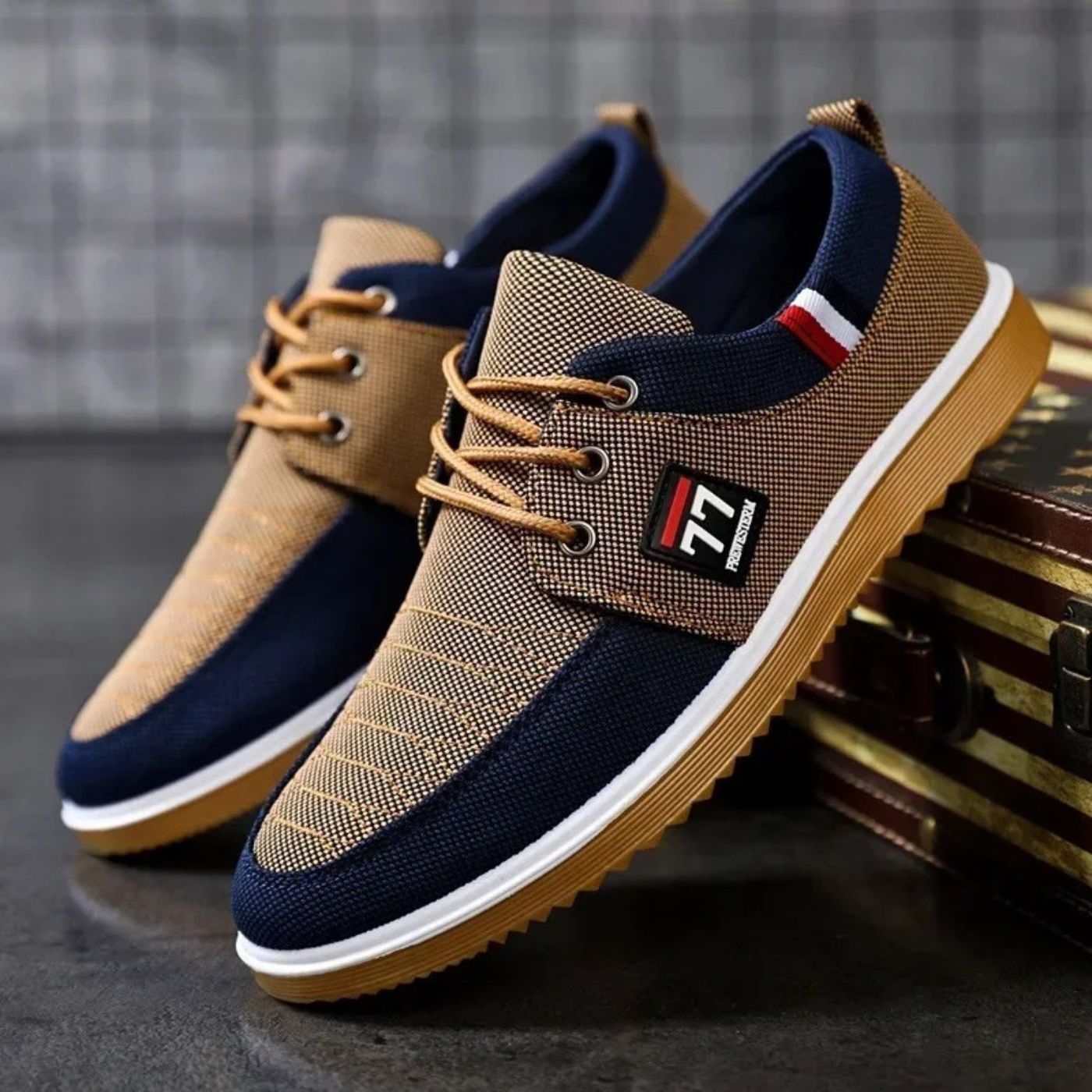Julien – Chaussures confortables haut de gamme en toile