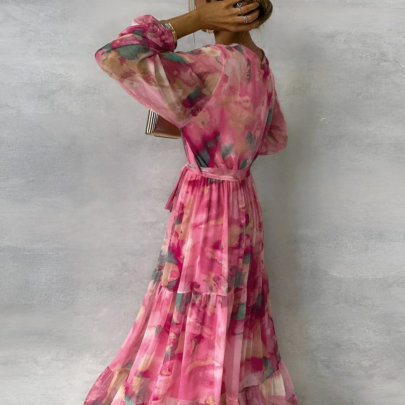 Nerithyssa – Robe Élégante à Motifs Floraux