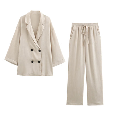 Ensemble d’Automne Zaraéa™ – Veste Plissée Élégante & Pantalon Décontracté