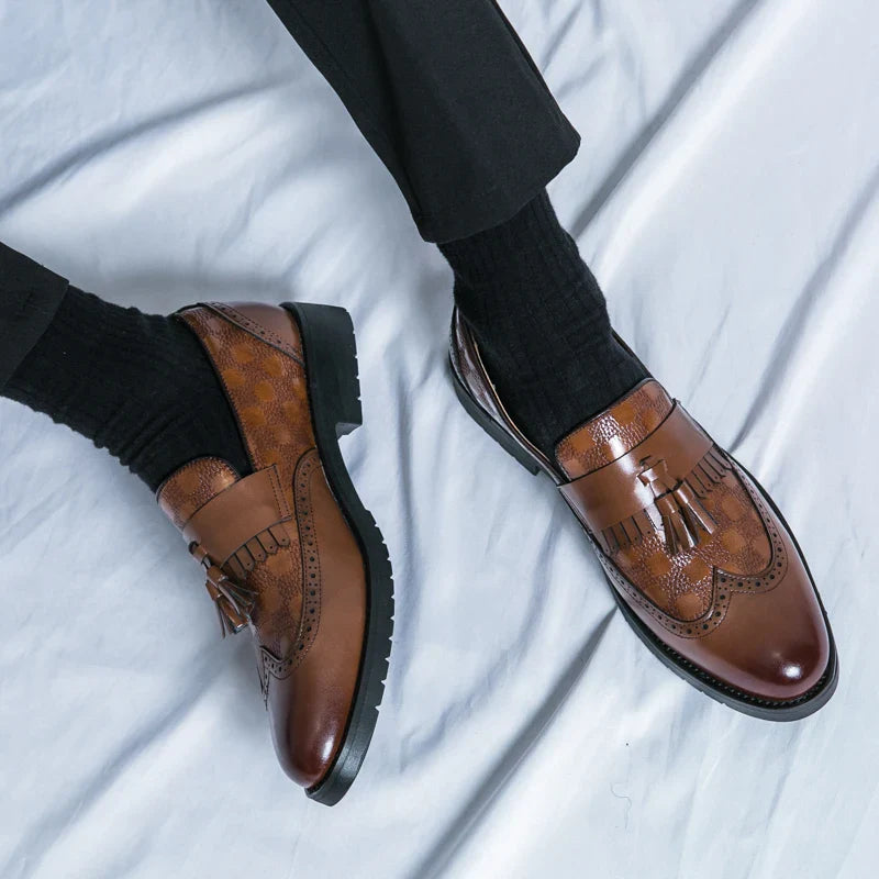 Le Baron – Chaussures à Détails Raffinés
