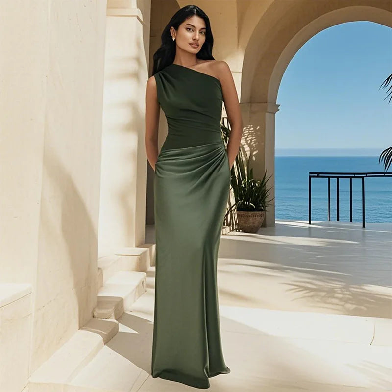 Amber™ – Robe Longue en Satin à Une Épaule
