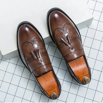 Le Baron – Chaussures à Détails Raffinés