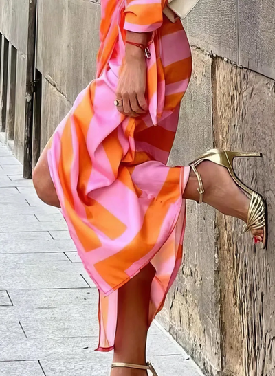 Noelia – Robe Portefeuille Élancée à Rayures Élégantes