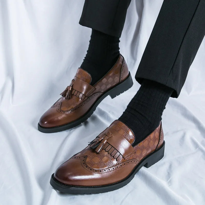 Le Baron – Chaussures à Détails Raffinés