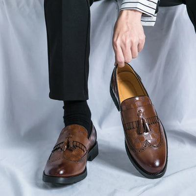 Le Baron – Chaussures à Détails Raffinés
