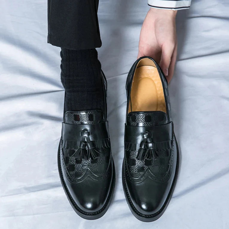 Le Baron – Chaussures à Détails Raffinés