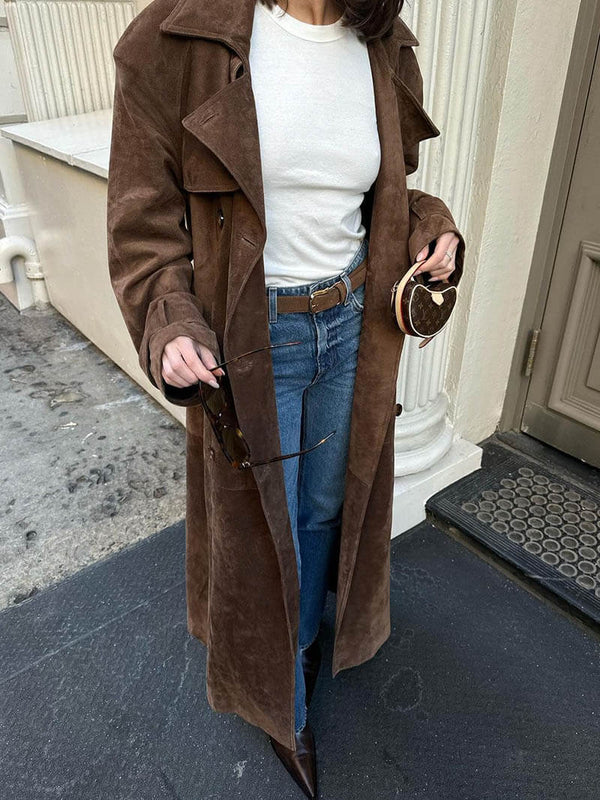 Geneviève | Suède trenchcoat met tijdloze finesse