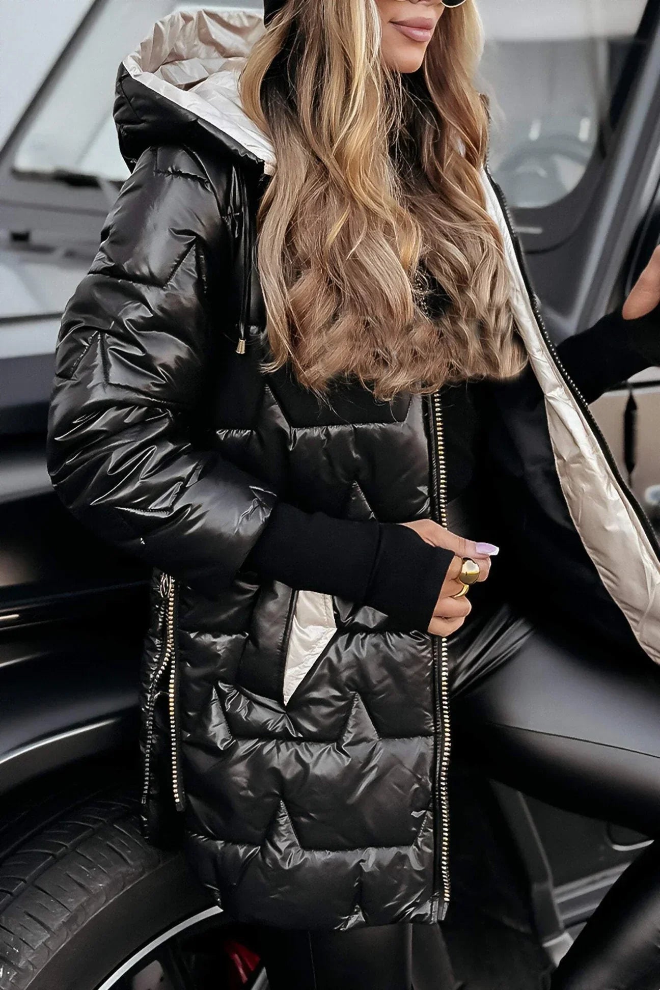 Sabine – Manteau d’hiver élégant avec capuche et rembourrage